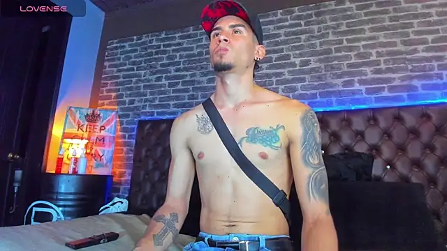 Sharon Tyga20 online show from 12-20-25, 11:12