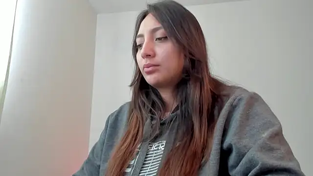 Snapshot of LilyGarcia chatting on 05-28-26, 05:10 LilyGarcia online show from 05-28-26, 05:10