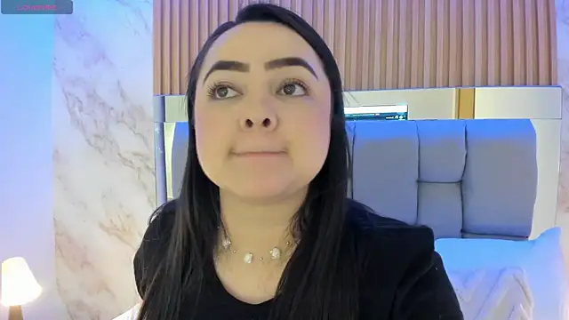 Snapshot of cleo_wale_ chatting on 11-21-25, 09:13 cleo wale online show from 11-21-25, 09:13