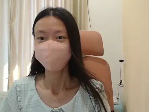 Lil-Cherries online show from 01-09-26, 03:31