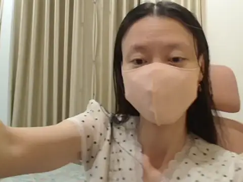 Lil-Cherries online show from 02-15-26, 02:47