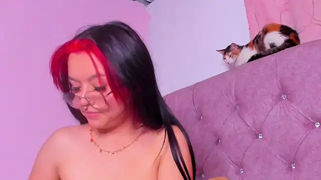 amy  a online show from 06-12-26, 07:40