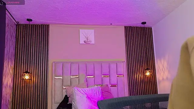 Un Sluttyy online show from 01-07-26, 12:07