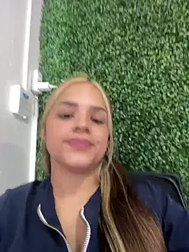 Sara  Secret online show from 01-14-26, 07:41