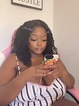 Fxncymuse online show from 03-28-26, 01:54