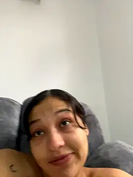 Miia Hoot online show from 12-02-25, 01:39