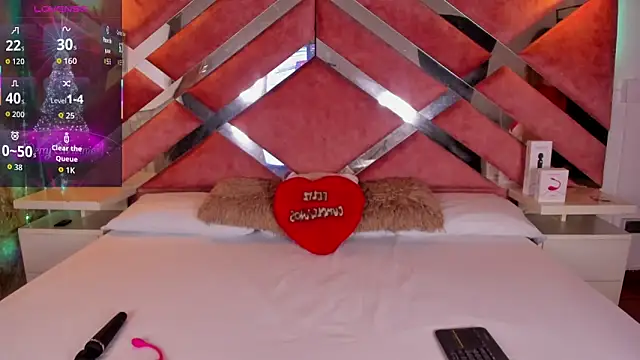 Lily Queen30 online show from 12-13-25, 08:14