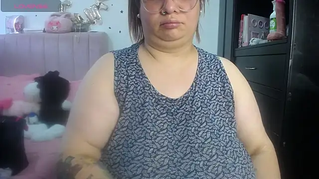 Snapshot of kattybbwbigboobs_ chatting on 04-23-26, 05:04 kattybbwbigboobs online show from 04-23-26, 05:04