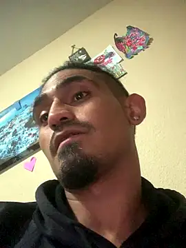 Mresco503 online show from 12-17-25, 07:09