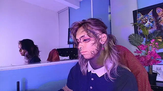 Snapshot of luxiel_ chatting on 11-14-25, 10:51 luxiel online show from 11-14-25, 10:51