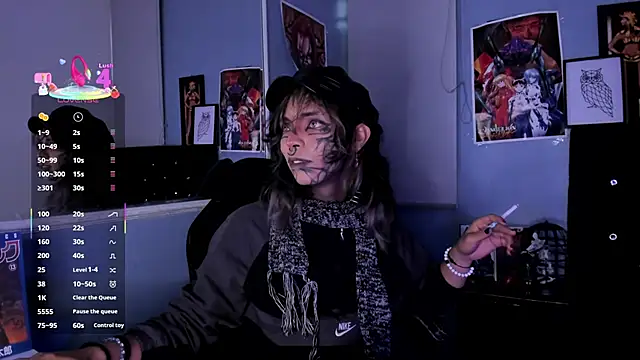 Snapshot of luxiel_ chatting on 12-18-25, 10:27 luxiel online show from 12-18-25, 10:27