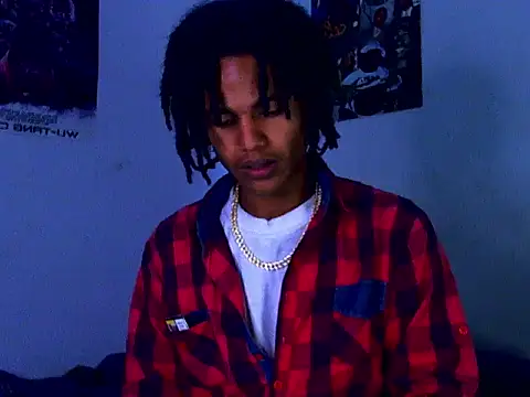 Snapshot of Arthur_1126 chatting on 02-06-26, 01:03 Arthur 1126 online show from 02-06-26, 01:03