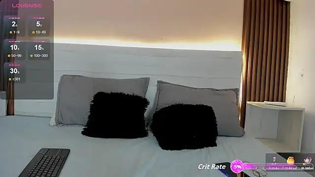 Snapshot of esmeralda_4_ chatting on 11-10-25, 07:35 esmeralda 4 online show from 11-10-25, 07:35