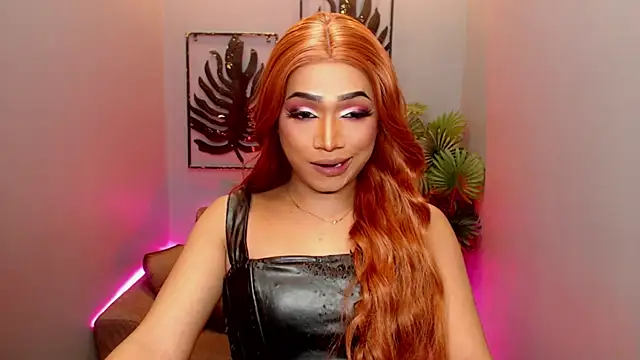 GwennGoddess online show from 11-20-25, 09:09