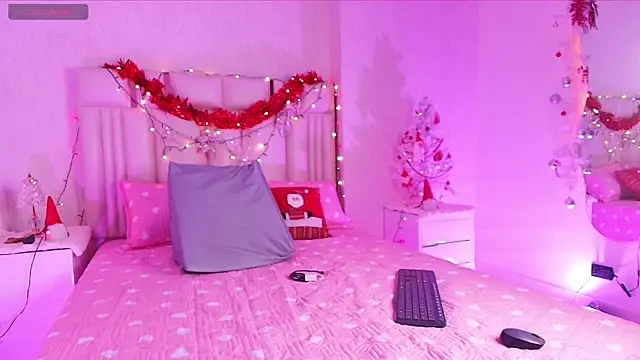 Snapshot of alanarose18 chatting on 12-02-25, 07:09 alanarose18 online show from 12-02-25, 07:09