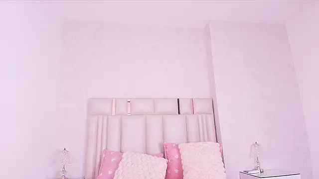 alanarose18 online show from 05-27-26, 07:11