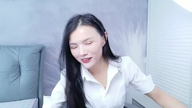 shishi xiao online show from 11-30-25, 03:10