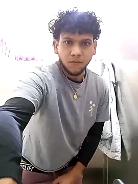 prototipoA45 online show from 02-09-26, 03:16