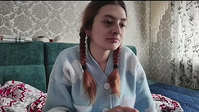 SweetLiaison online show from 03-09-26, 05:00