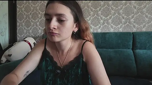 SweetLiaison online show from 07-17-26, 08:10