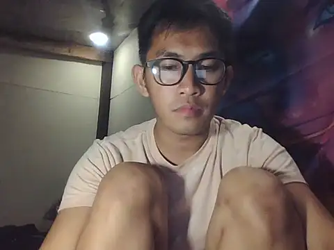 Snapshot of denzkylexx chatting on 07-02-26, 07:20 denzkylexx online show from 07-02-26, 07:20