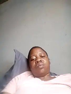 Snapshot of CUTE_V_123 chatting on 11-26-25, 06:14 CUTE V 123 online show from 11-26-25, 06:14