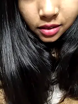 Snapshot of Sexy_Divya__ chatting on 02-07-26, 05:22 Sexy Divya online show from 02-07-26, 05:22