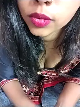 Snapshot of Sexy_Divya__ chatting on 03-09-26, 06:39 Sexy Divya online show from 03-09-26, 06:39