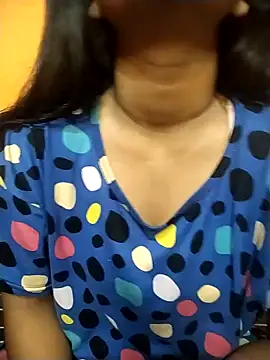 Snapshot of Sexy_Divya__ chatting on 03-21-26, 12:37 Sexy Divya online show from 03-21-26, 12:37