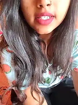 Snapshot of Sexy_Divya__ chatting on 03-27-26, 07:03 Sexy Divya online show from 03-27-26, 07:03