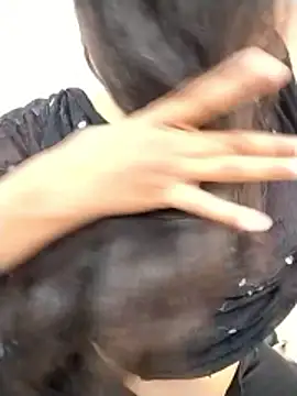Snapshot of Sexy_Divya__ chatting on 05-29-26, 01:31 Sexy Divya online show from 05-29-26, 01:31
