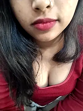 Snapshot of Sexy_Divya__ chatting on 05-30-26, 05:15 Sexy Divya online show from 05-30-26, 05:15