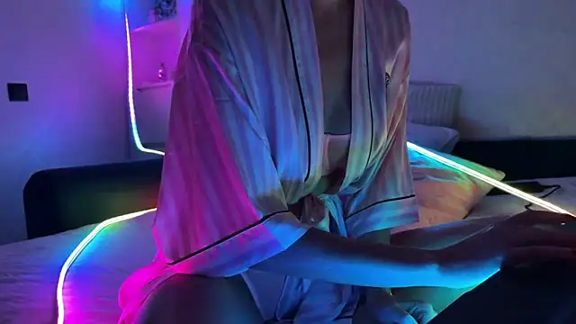 MollyLoveX online show from 12-05-25, 06:15