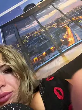 liongirl69 online show from 11-25-25, 07:36