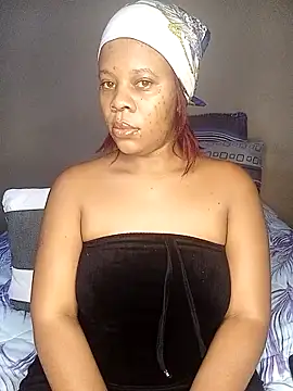 Emmylove-xr25 online show from 02-06-26, 06:40