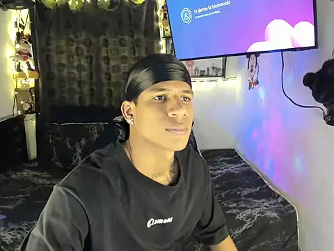 JUANBIGCOCK21CM online show from 07-15-26, 05:51