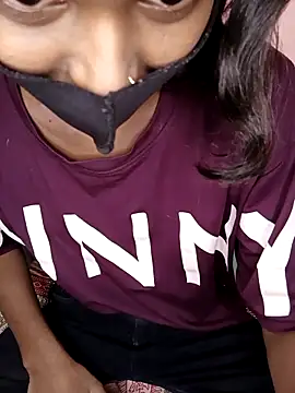 Snapshot of priyanka-rani1 chatting on 11-09-25, 05:22 priyanka-rani1 online show from 11-09-25, 05:22