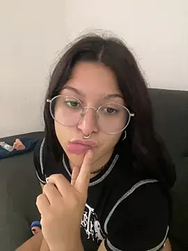 amazonaa9 online show from 03-05-26, 07:32