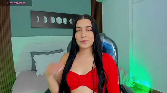 Snapshot of Amy_Leah chatting on 04-24-26, 08:00 Amy Leah online show from 04-24-26, 08:00