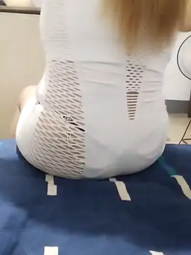 Snapshot of xXAndreyAndMariaXx chatting on 11-09-25, 02:10 xXAndreyAndMariaXx online show from 11-09-25, 02:10