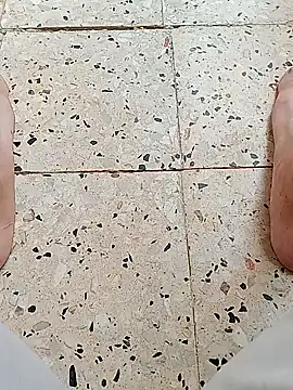 Bleakfisting online show from 11-08-25, 02:28