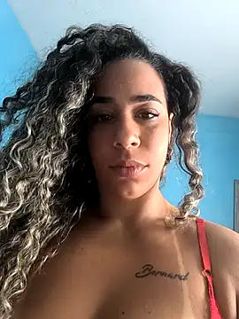 vivianeleoa online show from 07-29-26, 05:11