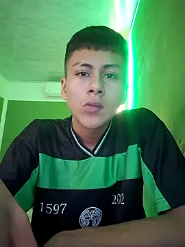 stebeen smithh online show from 06-07-26, 01:32
