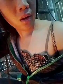 Yumiik2kk online show from 11-25-25, 11:27