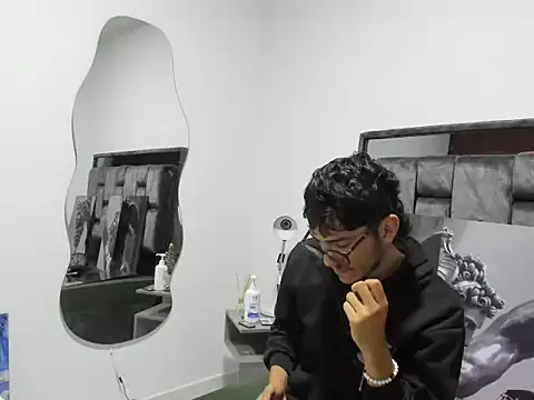 Snapshot of maximoseductor chatting on 11-08-25, 03:18 maximoseductor online show from 11-08-25, 03:18