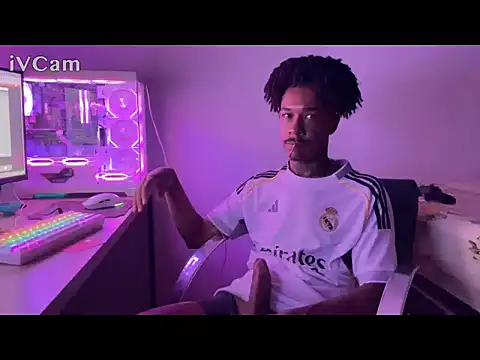 Snapshot of pxgusta chatting on 11-08-25, 03:18 pxgusta online show from 11-08-25, 03:18