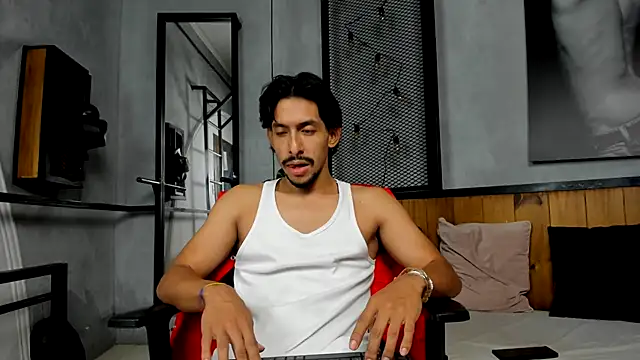 DylanRay 18 online show from 11-09-25, 07:12