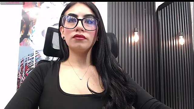 Snapshot of SCARLETT_INK_ chatting on 05-26-26, 02:46 SCARLETT INK online show from 05-26-26, 02:46