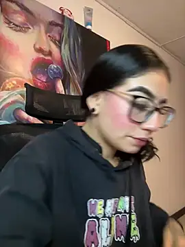 Snapshot of SCARLETT_INK_ chatting on 07-21-26, 11:29 SCARLETT INK online show from 07-21-26, 11:29