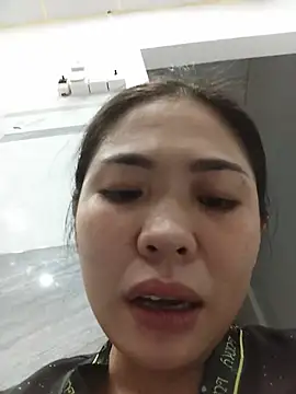 Snapshot of -Arabella- chatting on 07-24-26, 02:31 -Arabella- online show from 07-24-26, 02:31